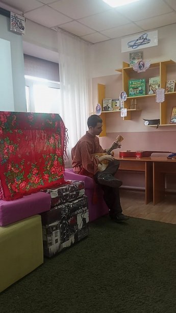 Однажды на ярмарке " История площадного театра".