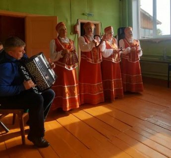 "Сегодня славим седену"