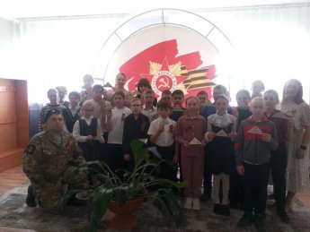 Флешмоб "Связь поколений не прервется!"